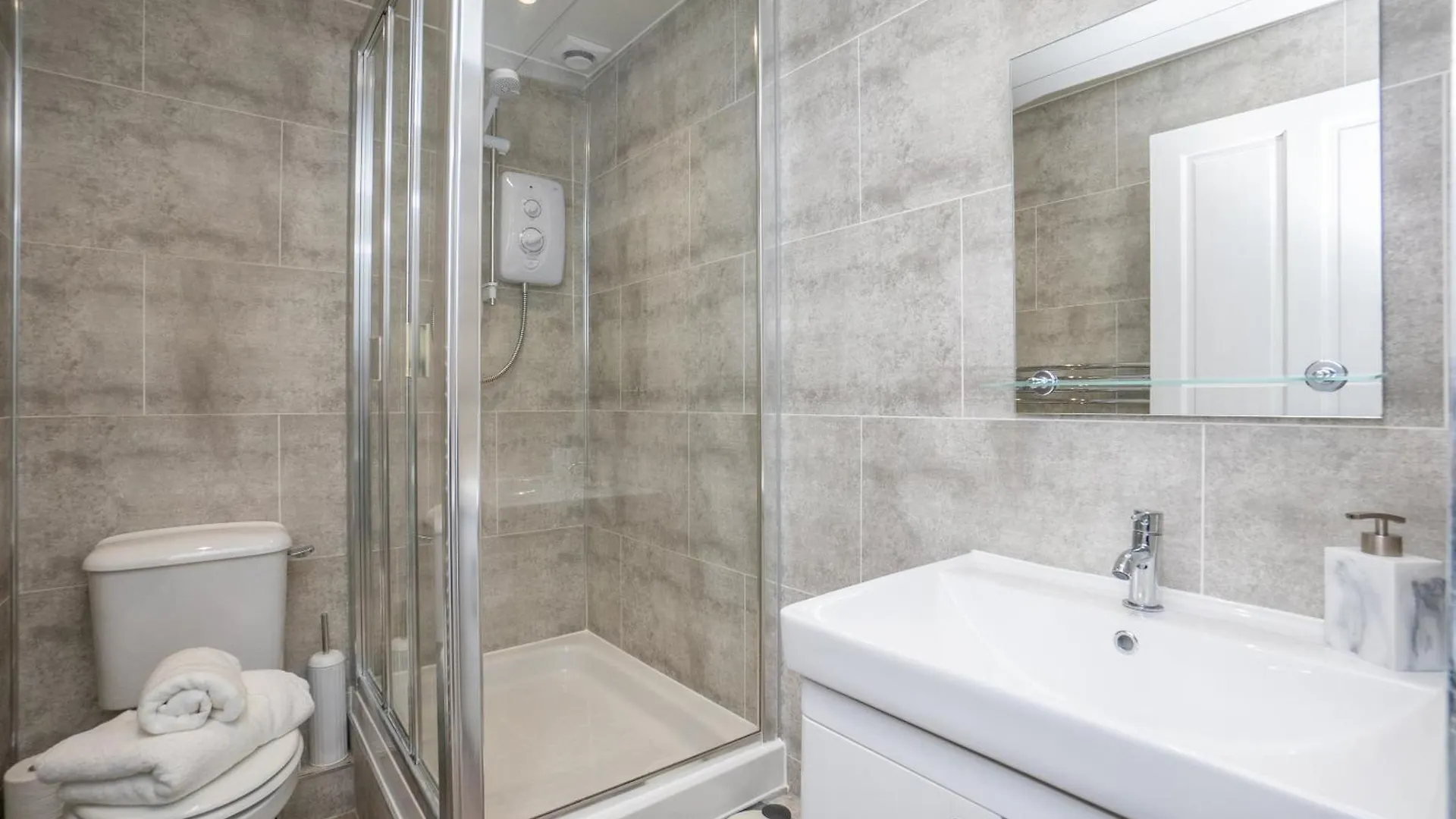 Brulee House - Sja Stays - 2 Bed Apartment Aberdeen